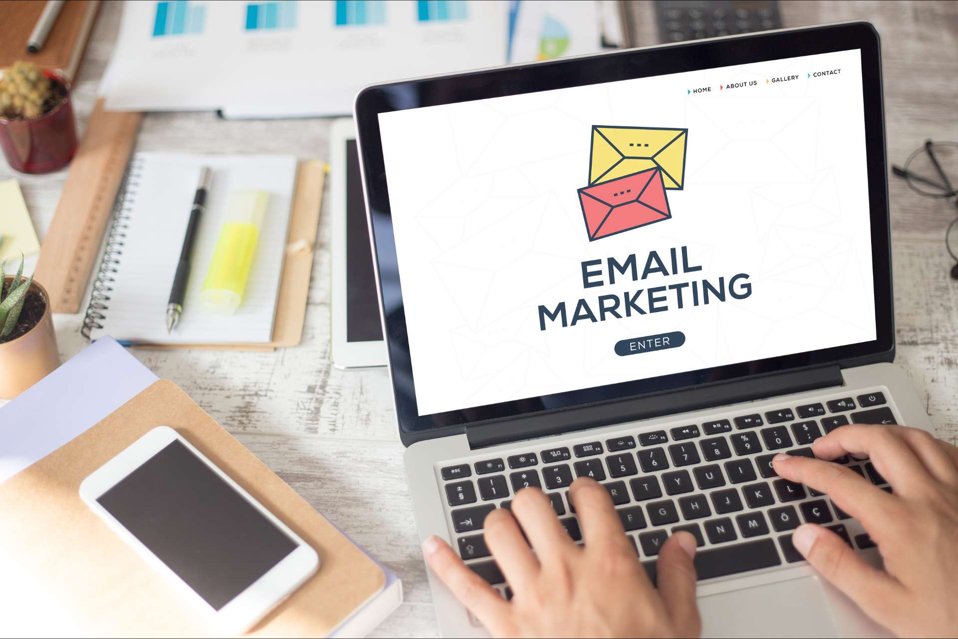 Comment générer 100 leads/mois avec l'email marketing 3 stratégie newsletter